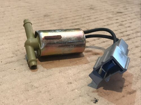 (Free Shipping) Vapor Canister Purge Solenoid - 1984-1997 Ford Econoline, F150, F250, F350 - E1TZ 9C915 B